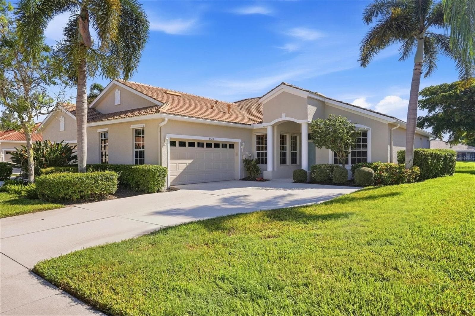 8138 Victoria Falls Cir