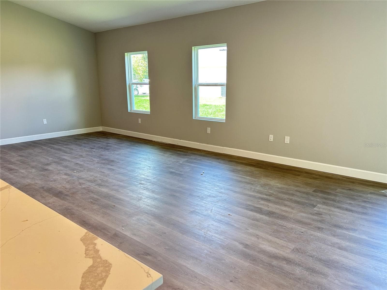 11260 Gallinule Ave photo 4