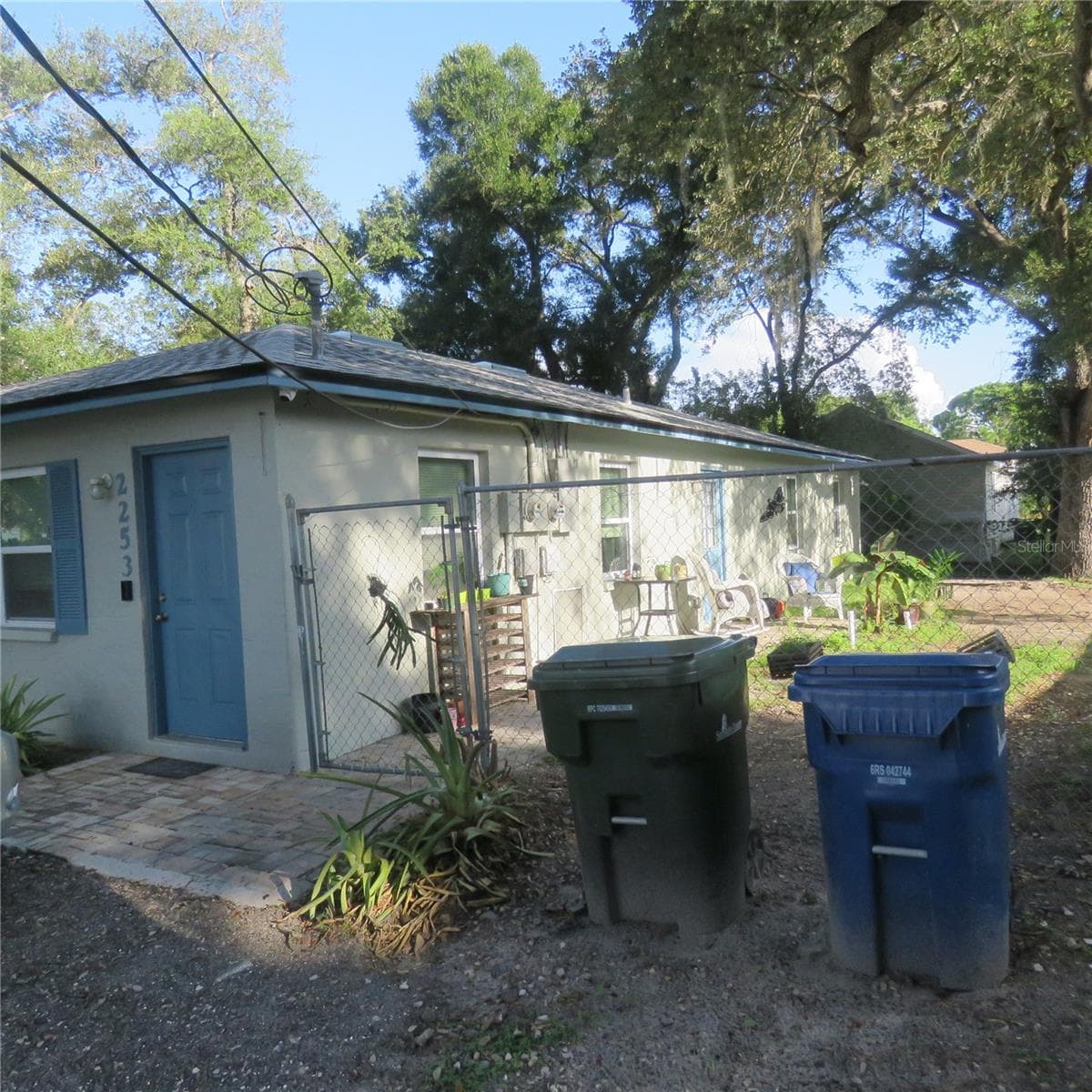 2251 And 2253 19th St photo 3
