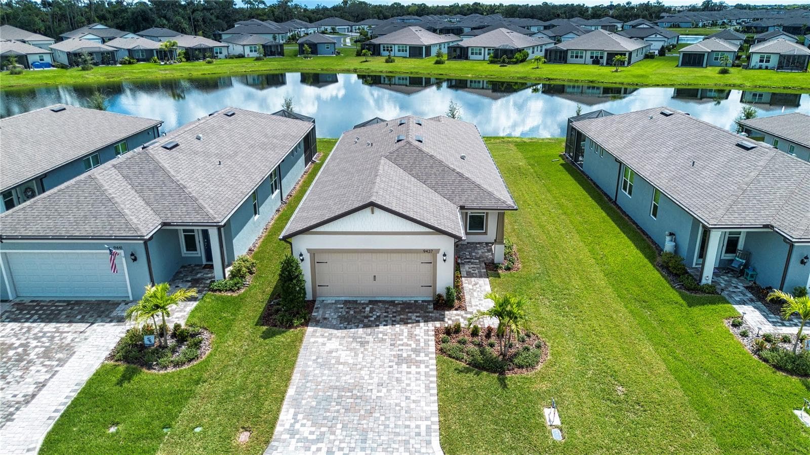 9437 Shorebird CT