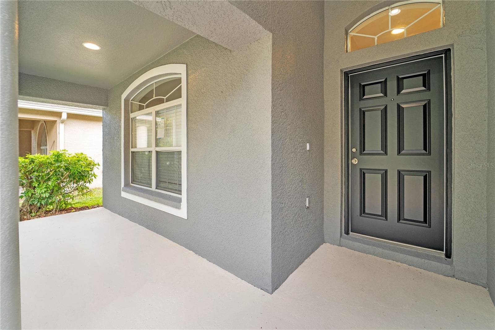 7752 Blue Spring Dr photo 2
