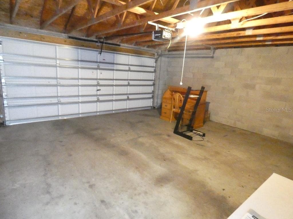 11506 Fountainhead Dr photo 5