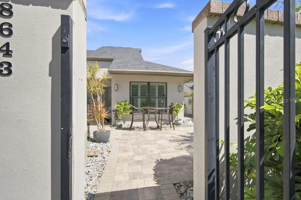 8643 Piper Ln photo 5