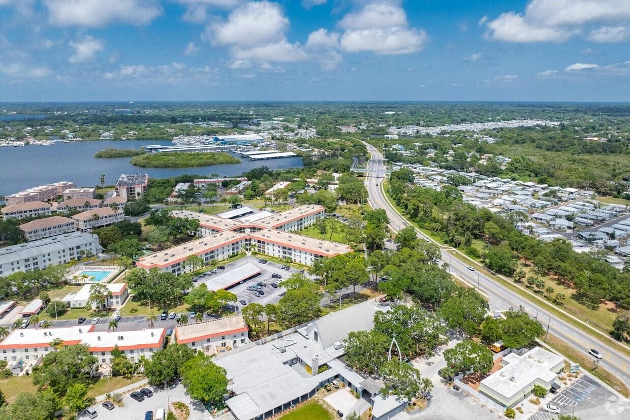 2700 Bayshore Blvd #2308 photo 3