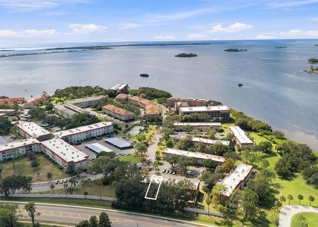 2700 Bayshore Blvd #2308 photo 5