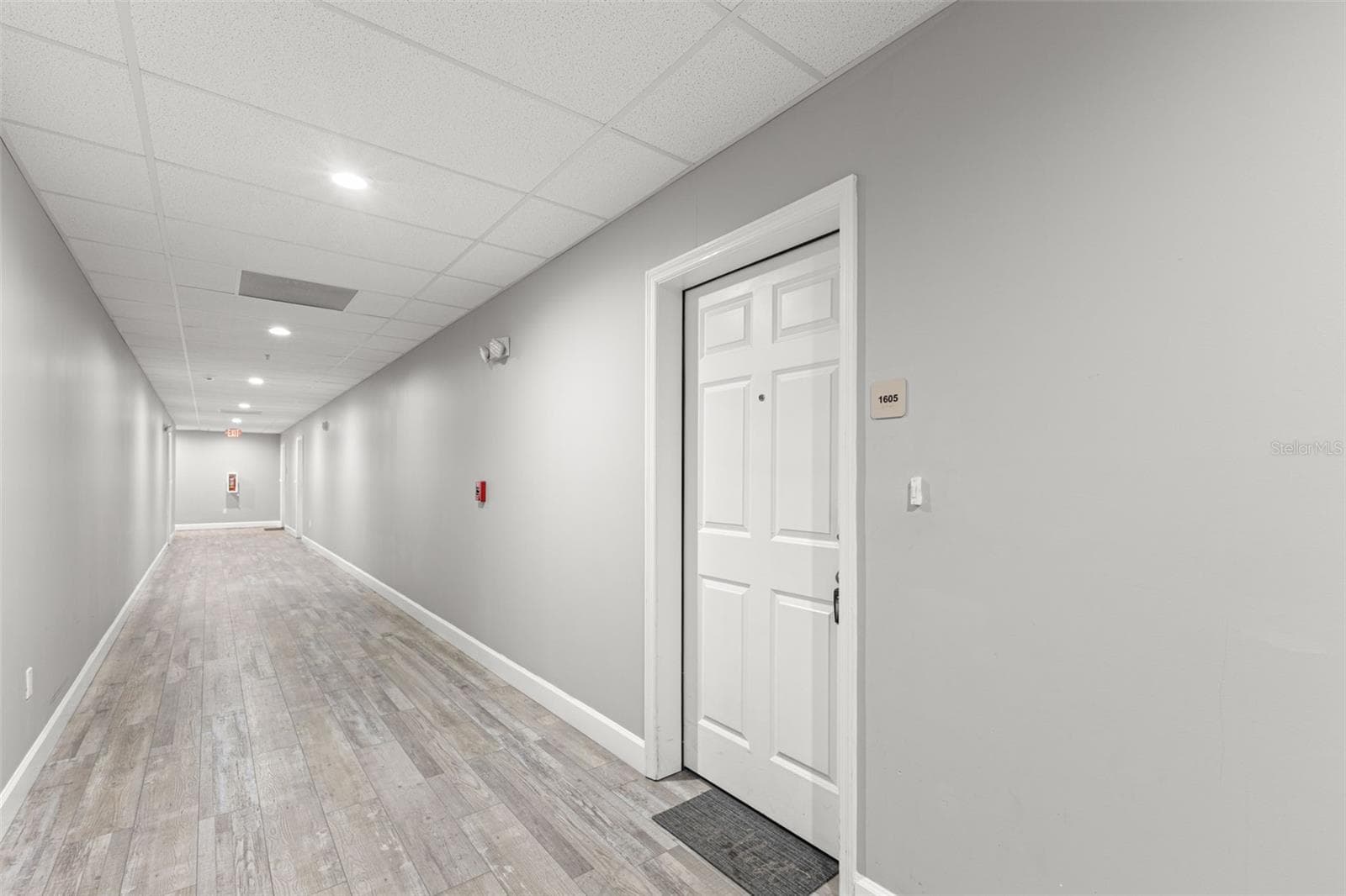 13101 Gulf Blvd #1605 photo 3