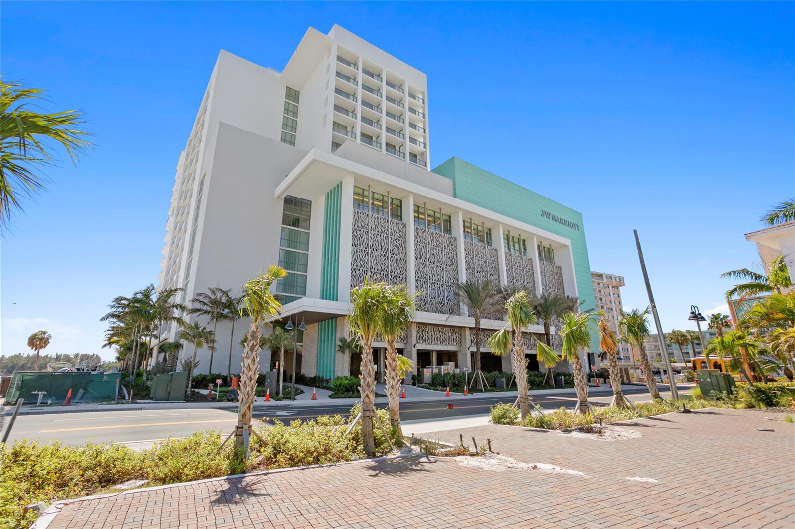 691 S Gulfview Blvd #1412