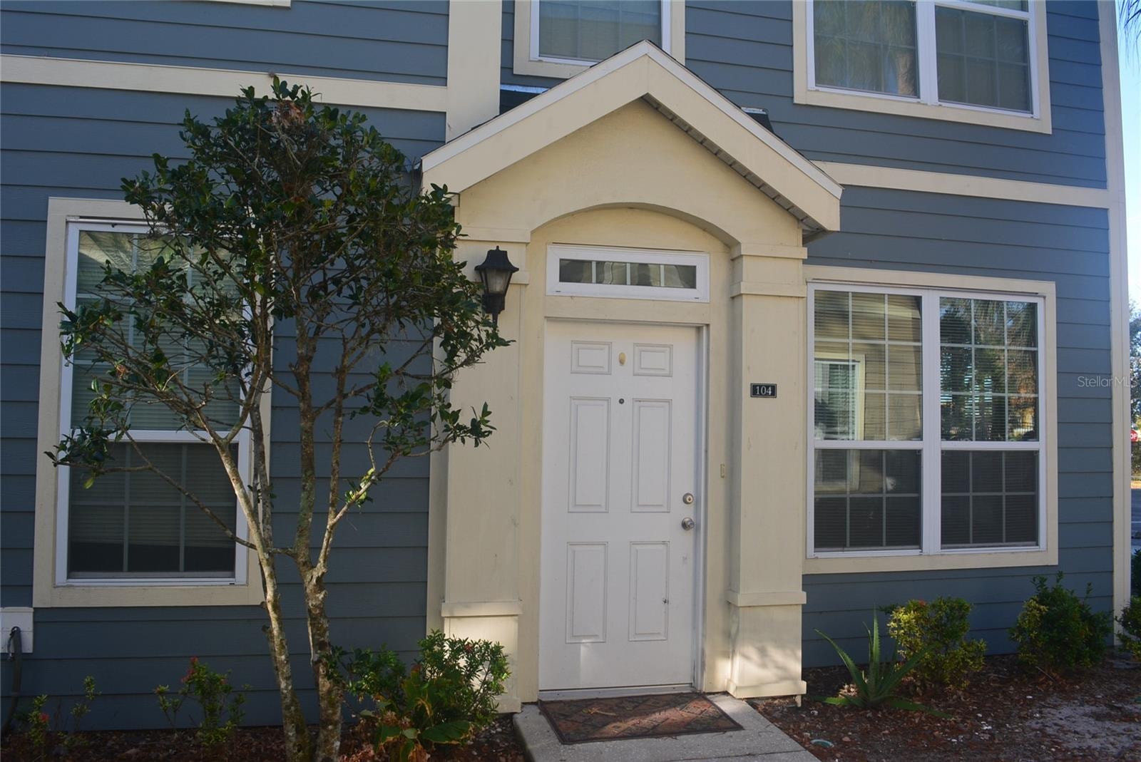 5701 Soldier Cir #104 photo 1