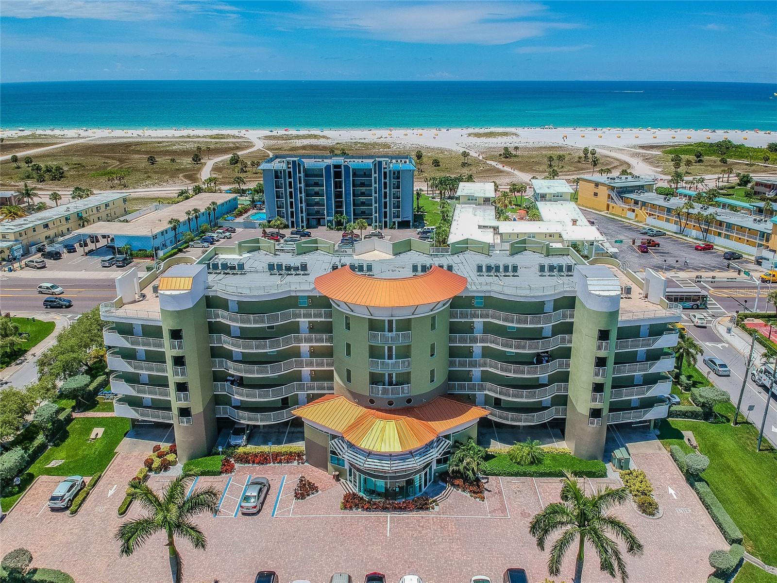 11605 Gulf Blvd #502