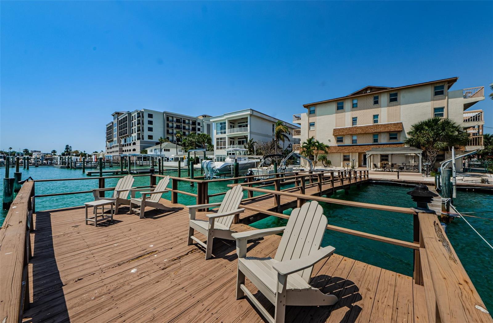 479 E Shore Dr #8