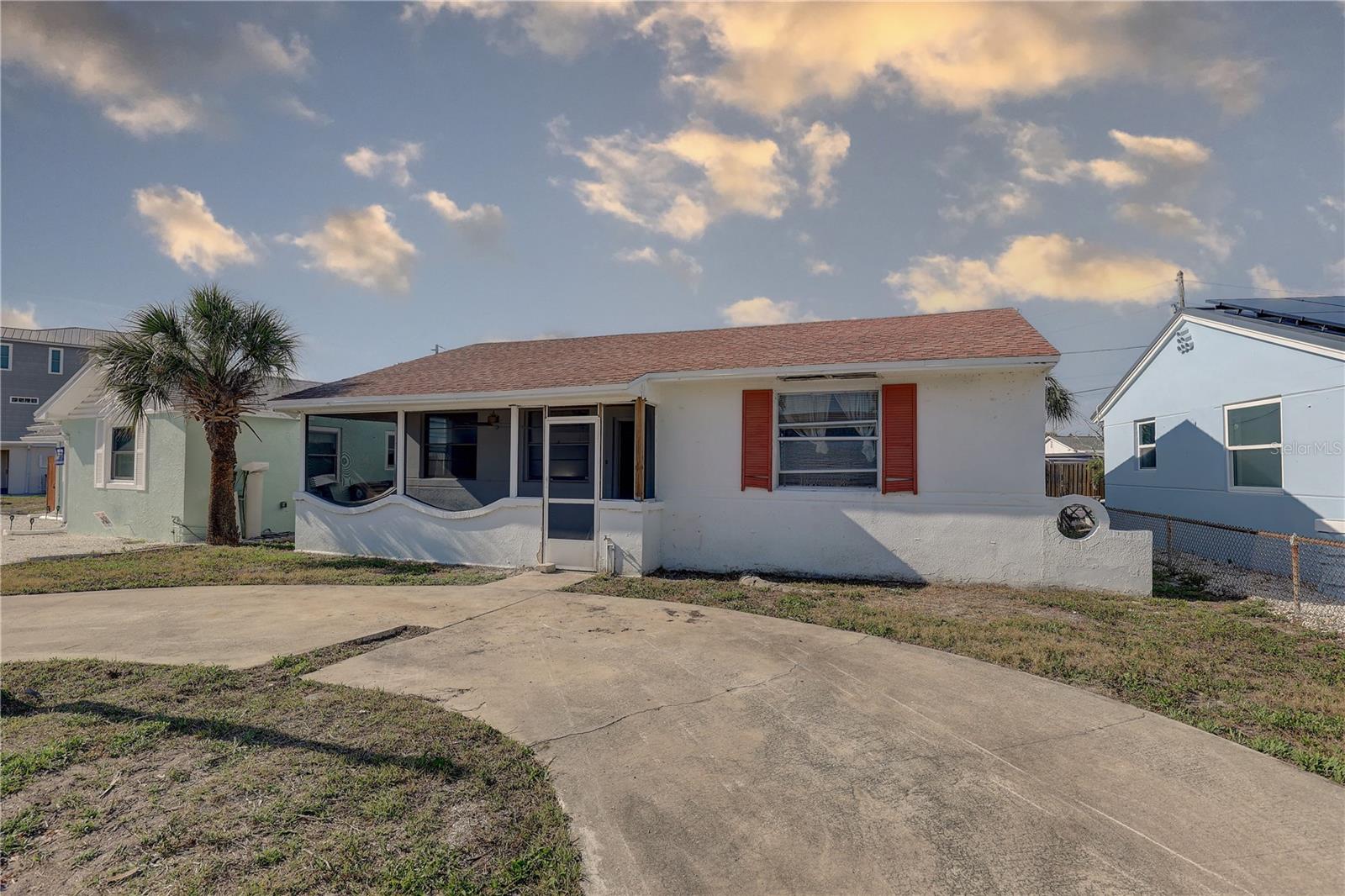 440 S Bayshore Dr