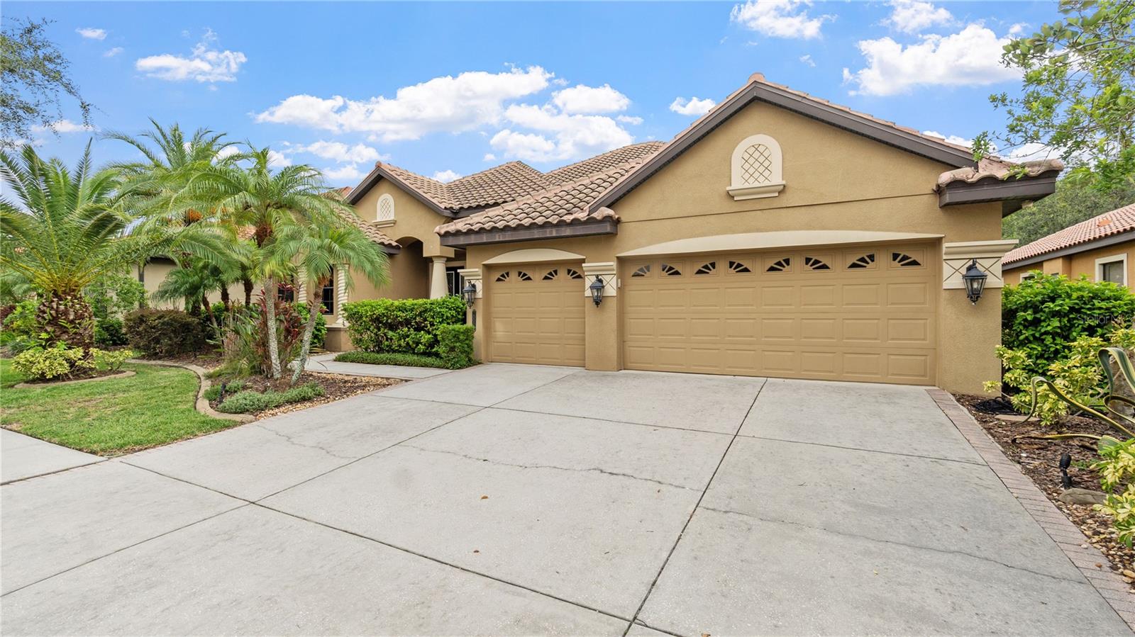 20023 Pergola Bend Ln photo 1