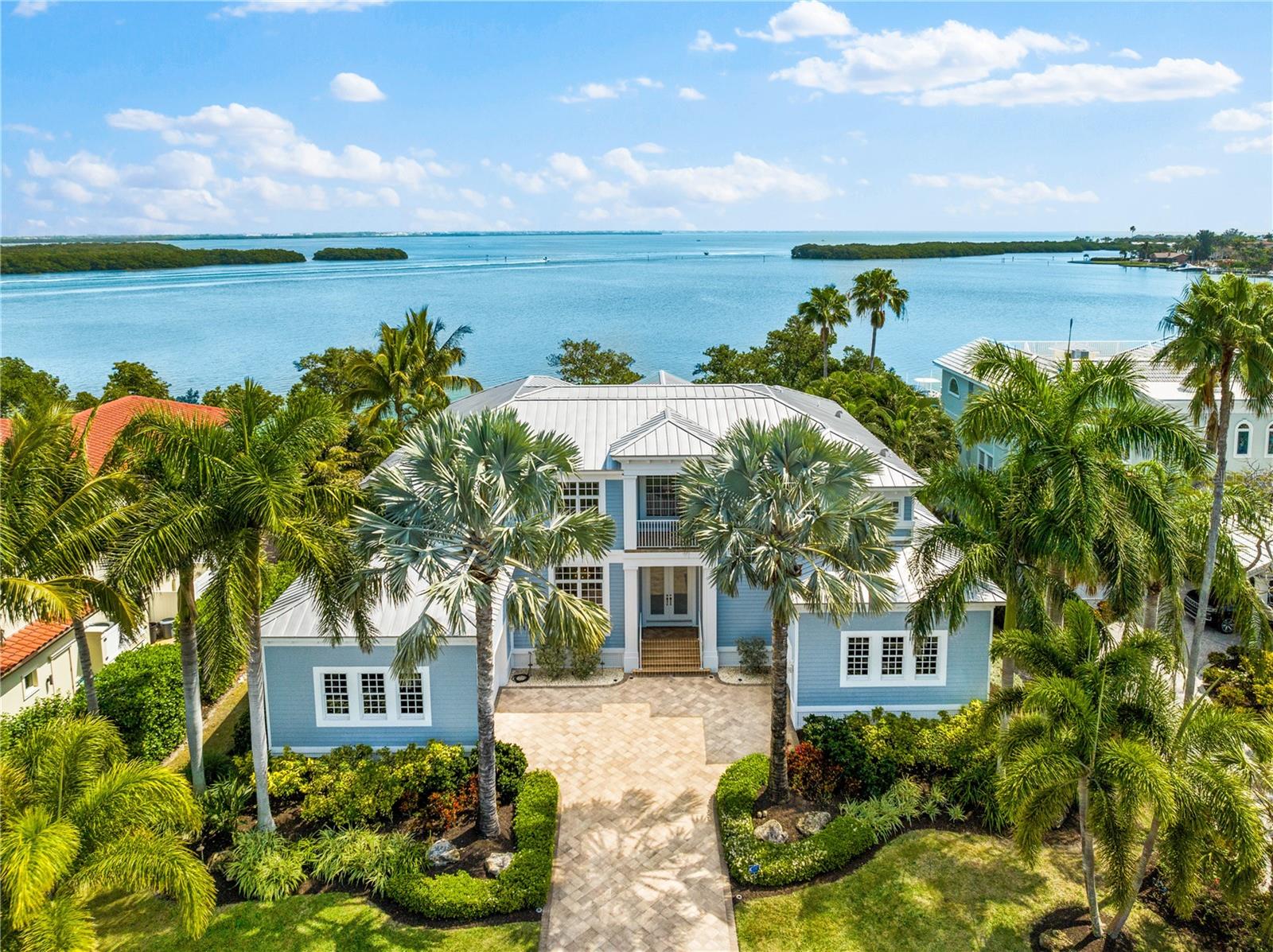 757 Hideaway Bay Dr photo 1