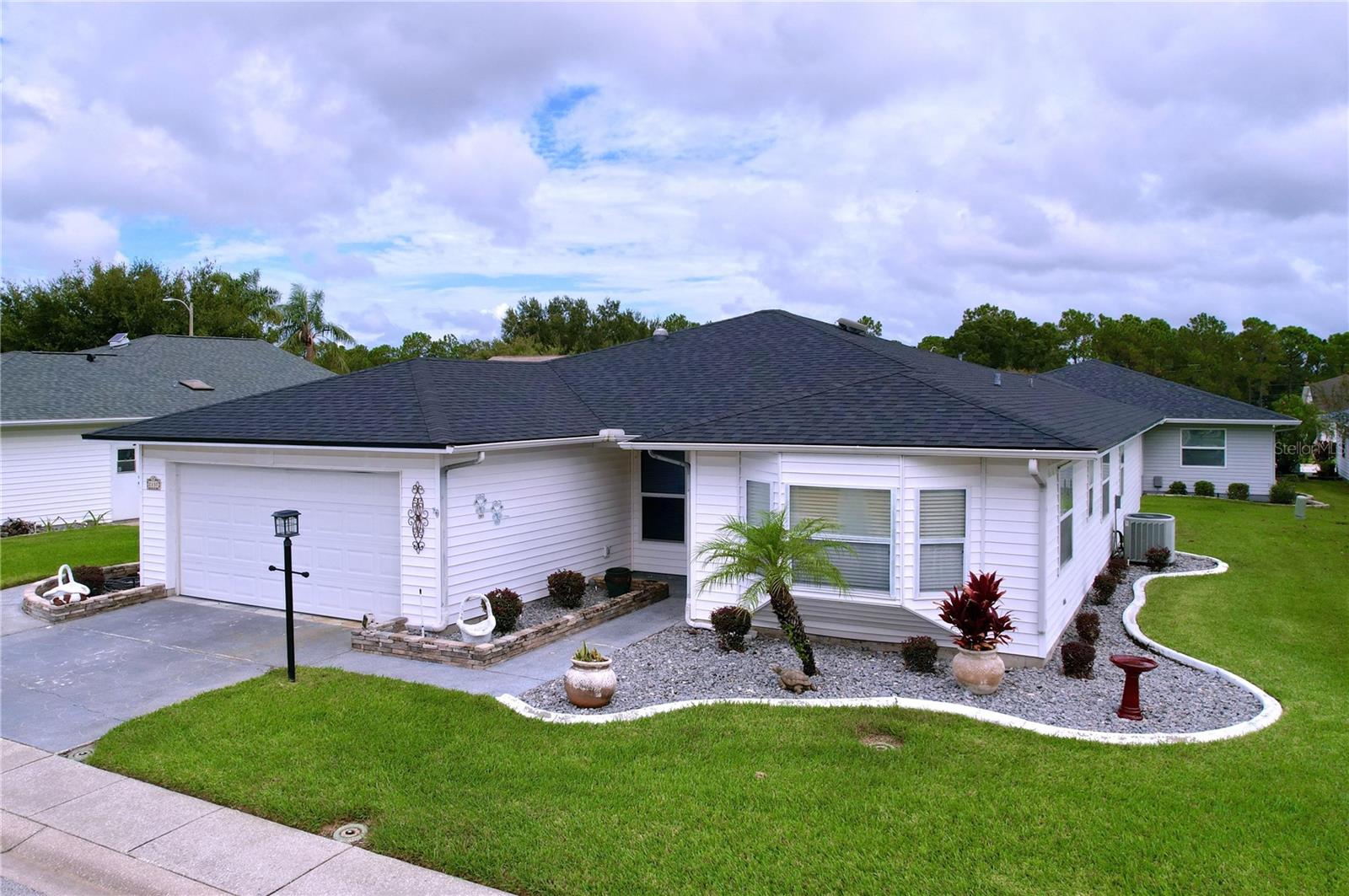 2137 Grand Cypress Dr photo 1