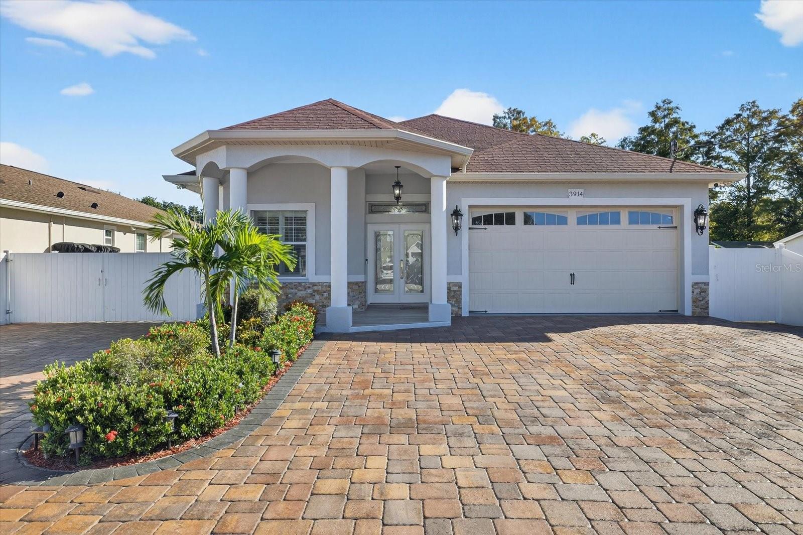 3914 Sligh Ave photo 1
