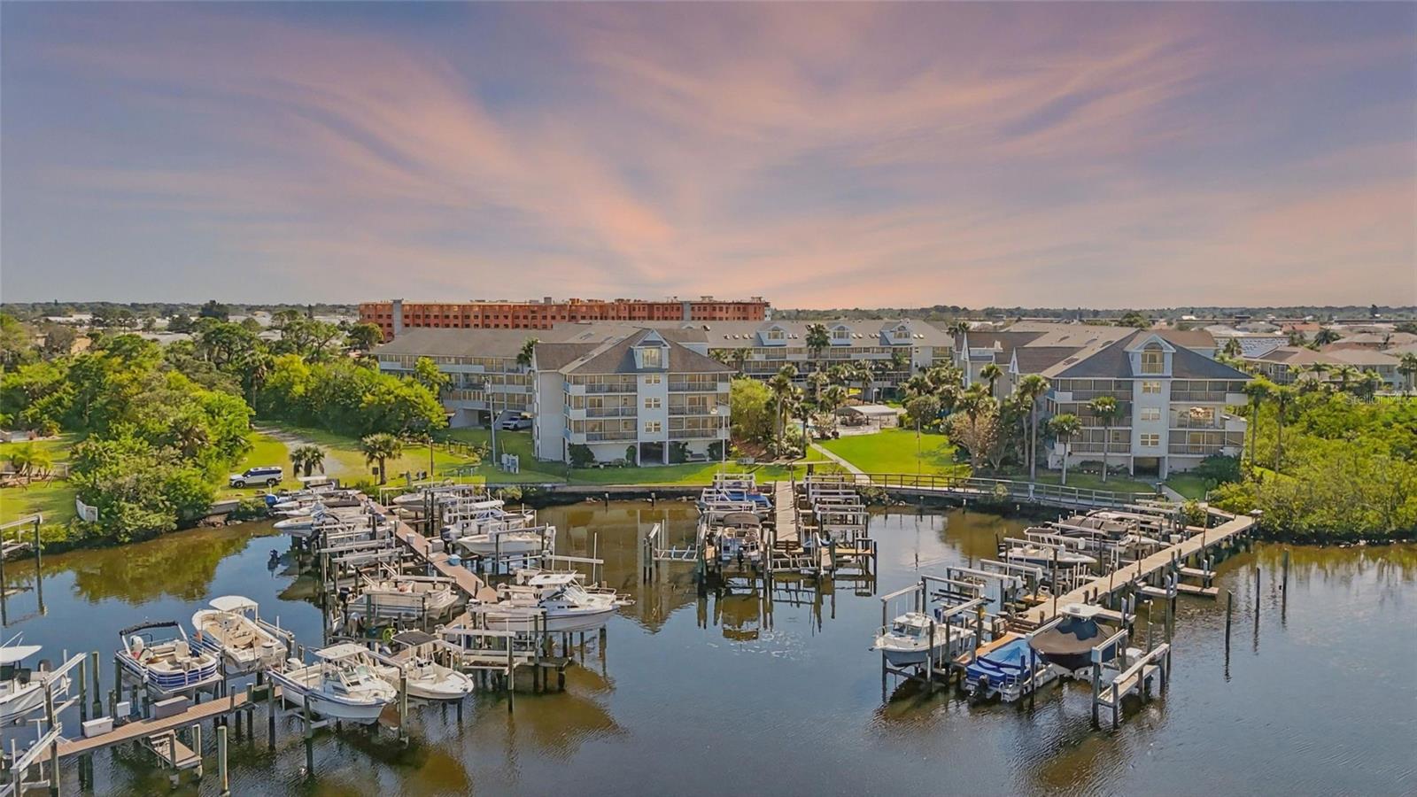 5567 Sea Forest Dr #323 photo 1