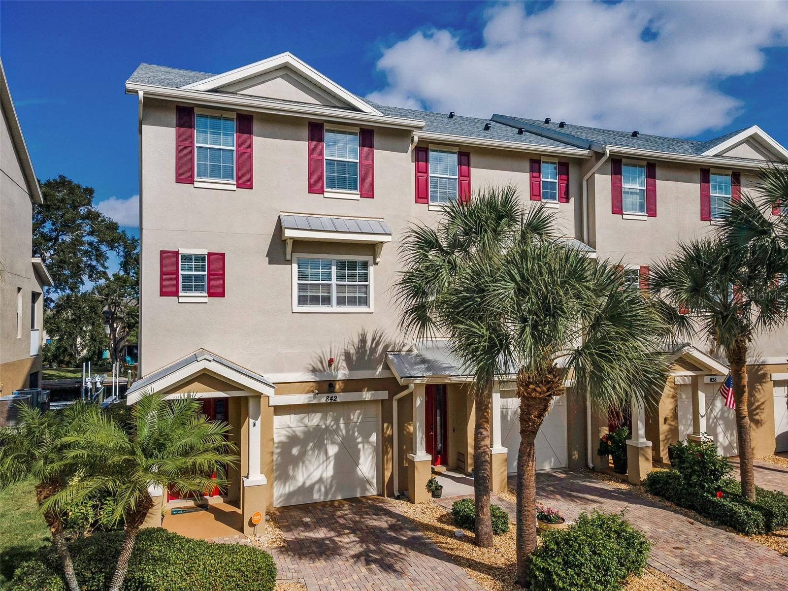 842 Callista Cay Loop