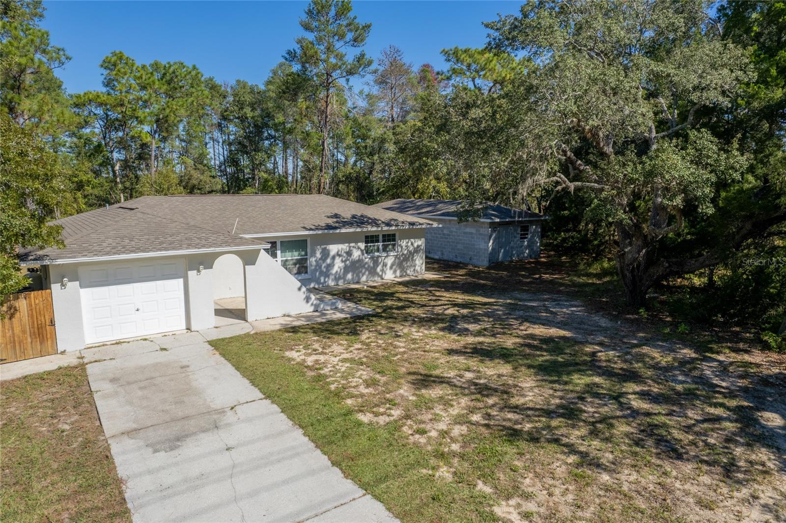 6447 Brandy Dr photo 1
