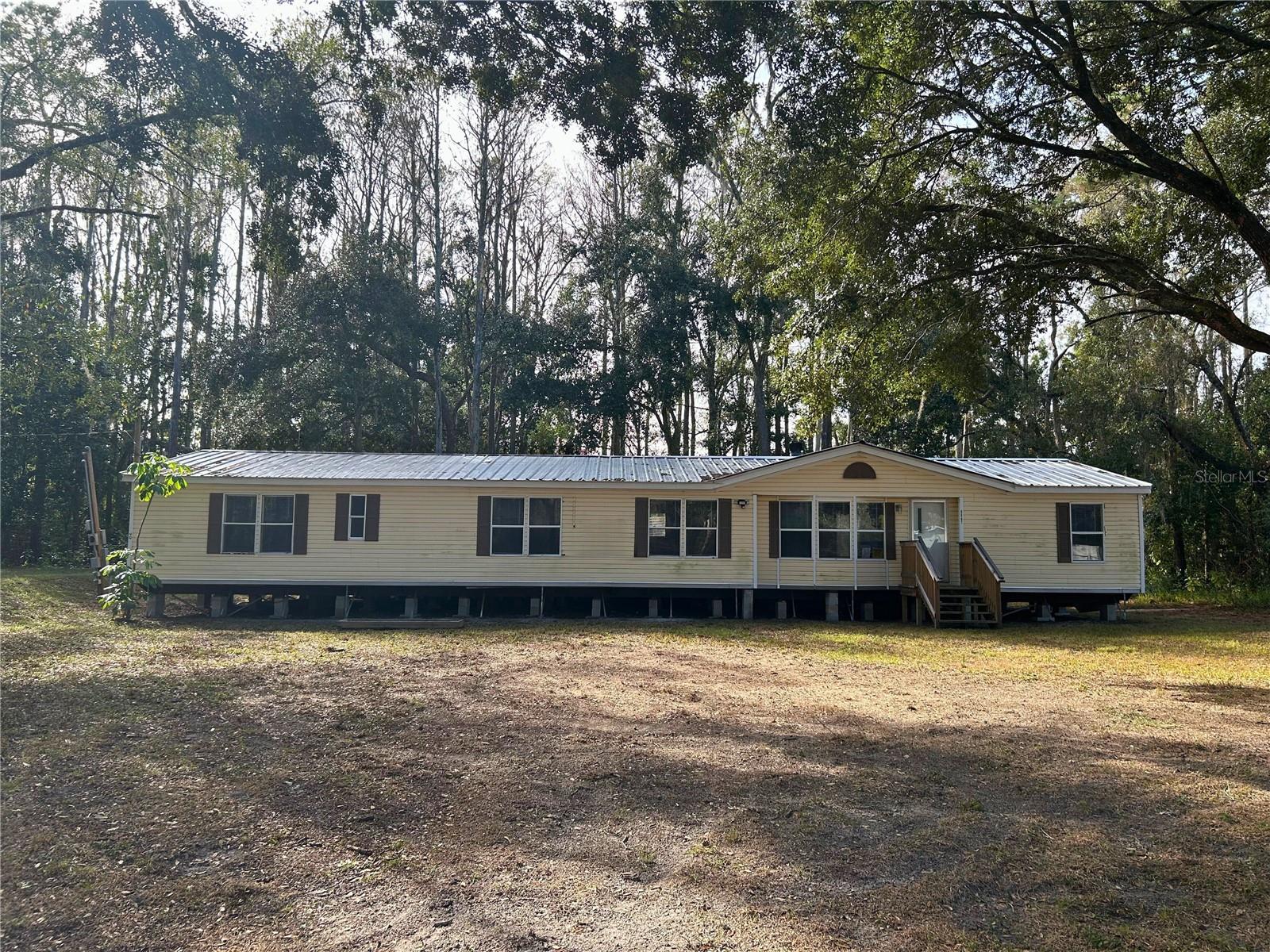 9867 Jerome Dr photo 1