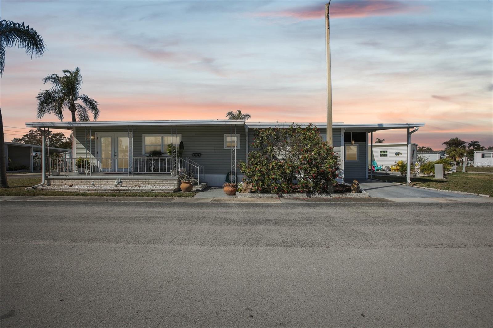 82123 B St N #123 photo 1