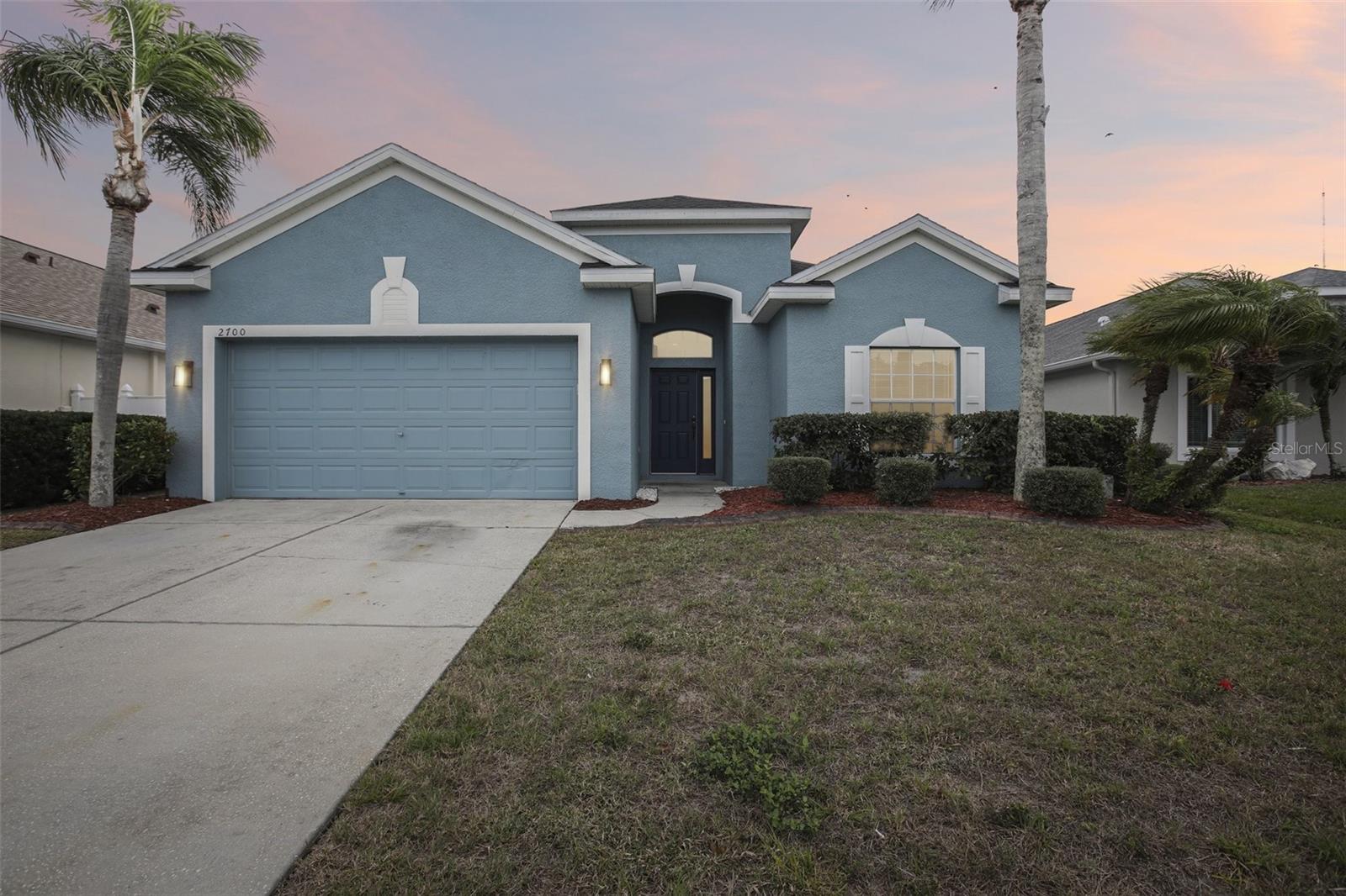 2700 Sierra Vista Way photo 1