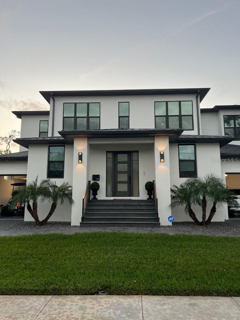 790 Cordova Blvd NE