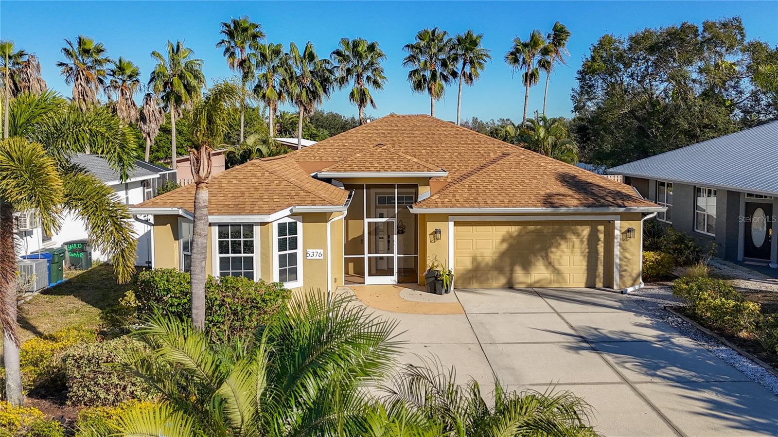 5376 Levi Ln photo 1