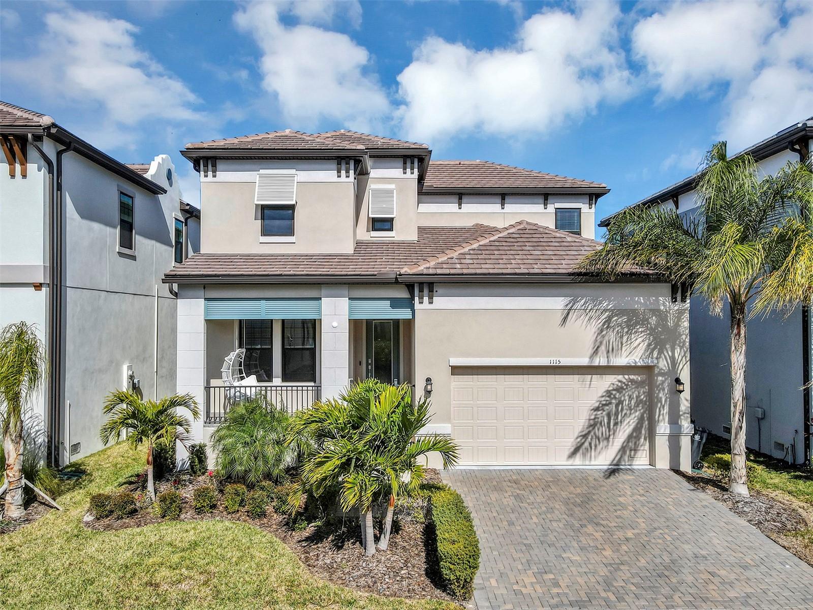 1115 Seagrape Dr photo 1