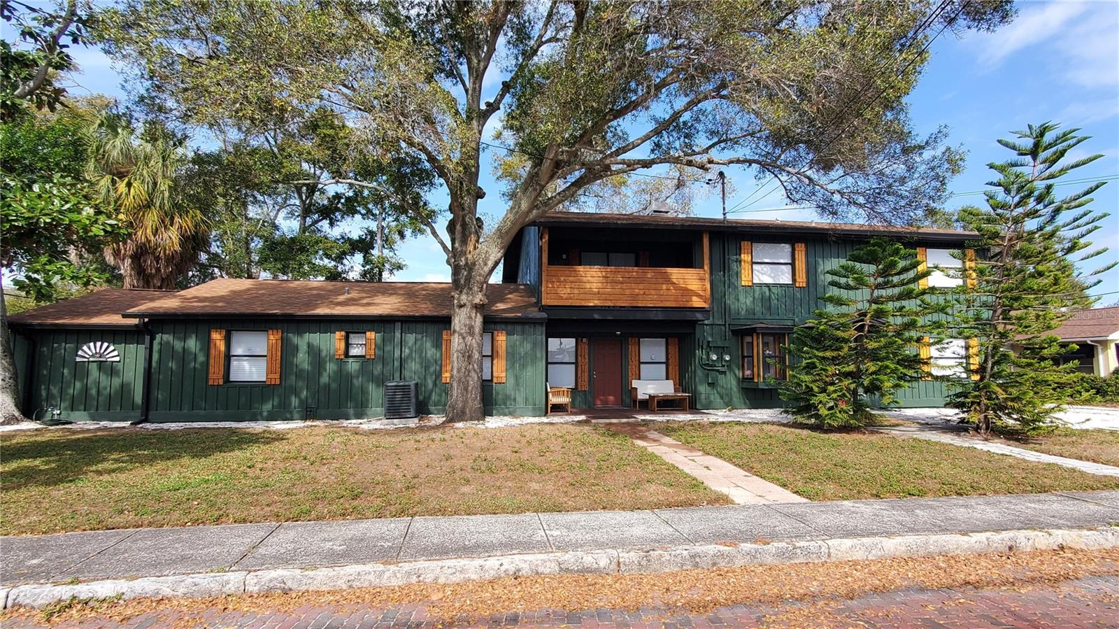 368 Ridge Rd SW photo 1
