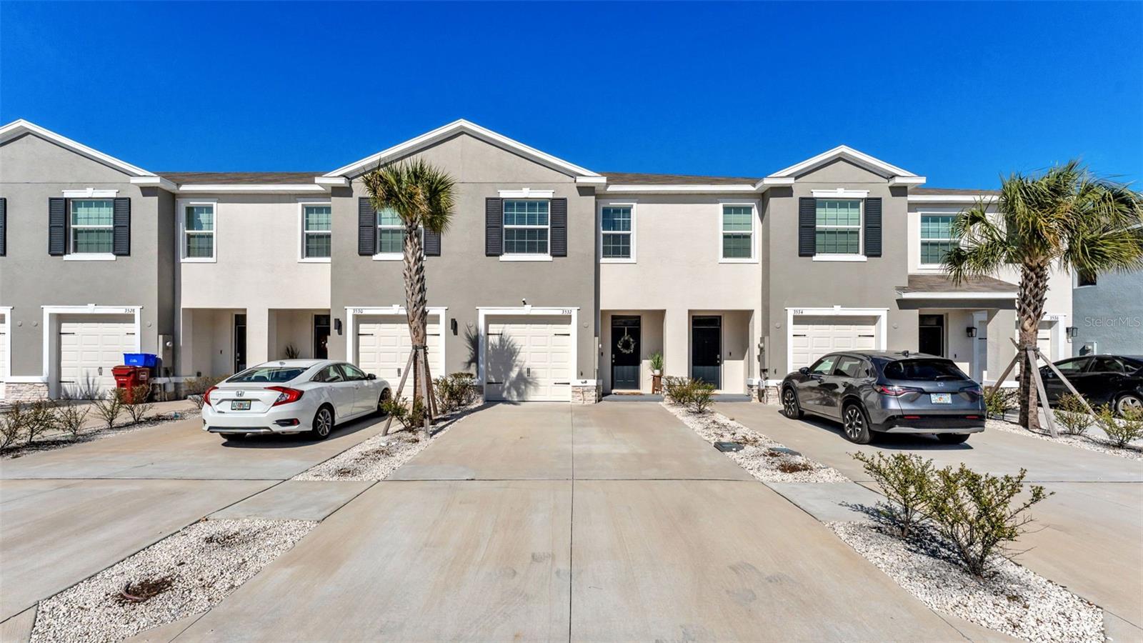 3532 White Dandelion CT photo 1