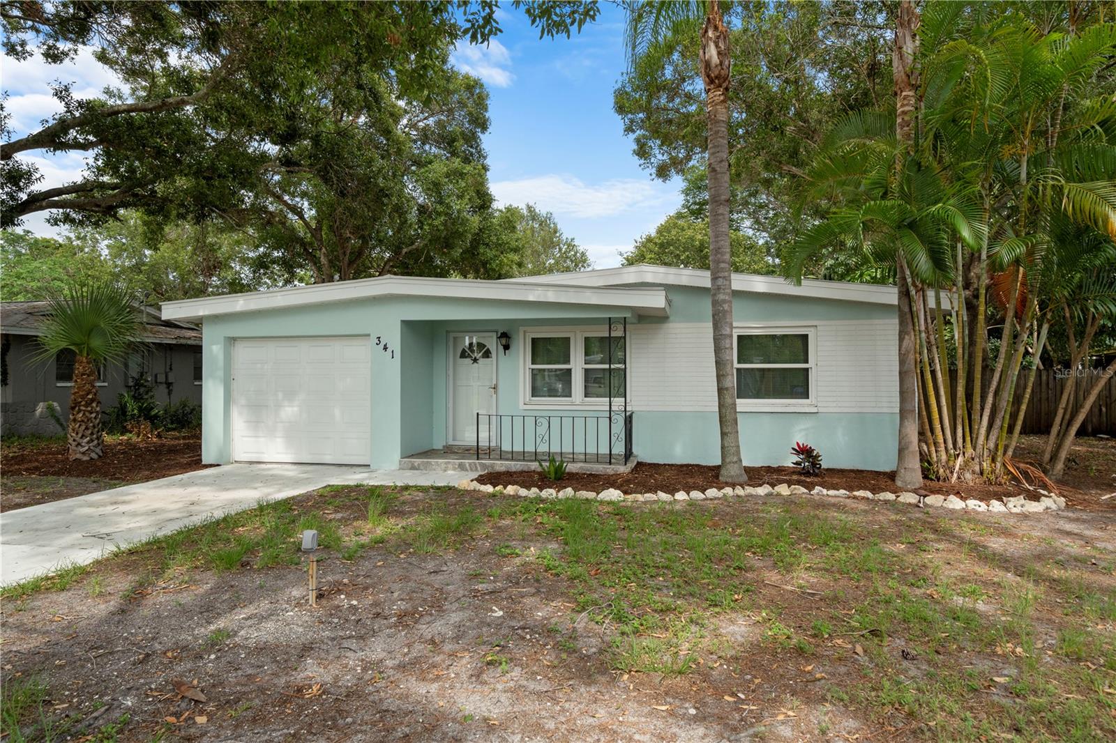 341 Wertz Dr photo 1