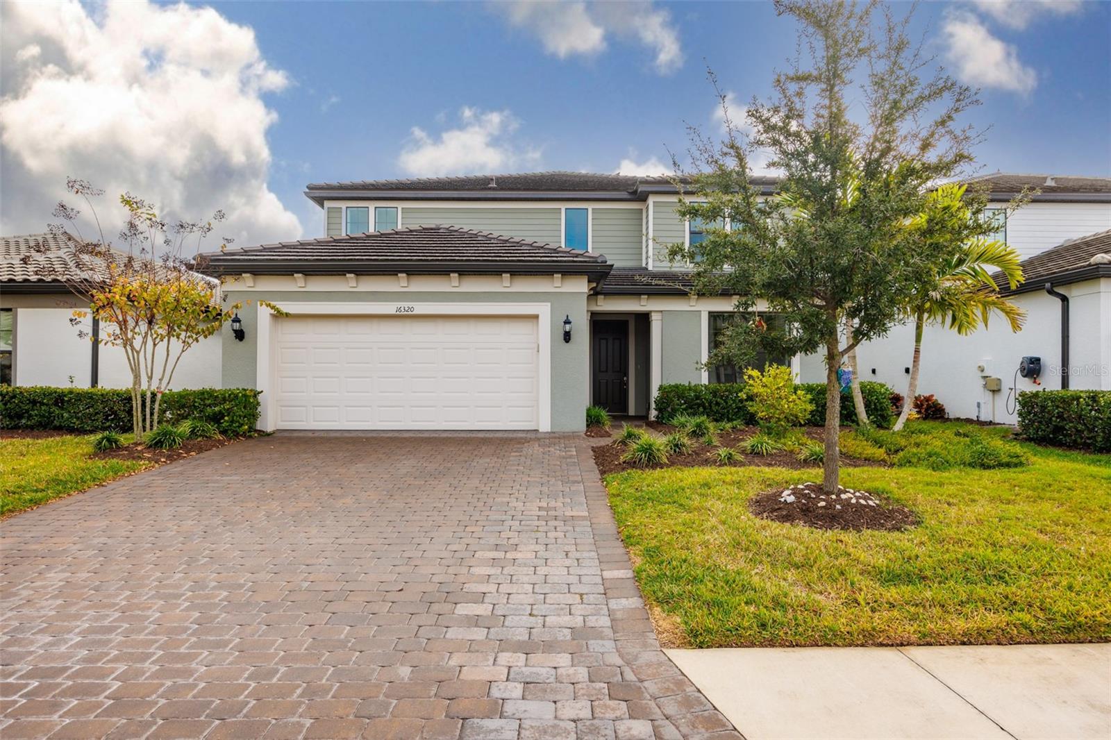 16320 Hidden Oak Loop photo 1