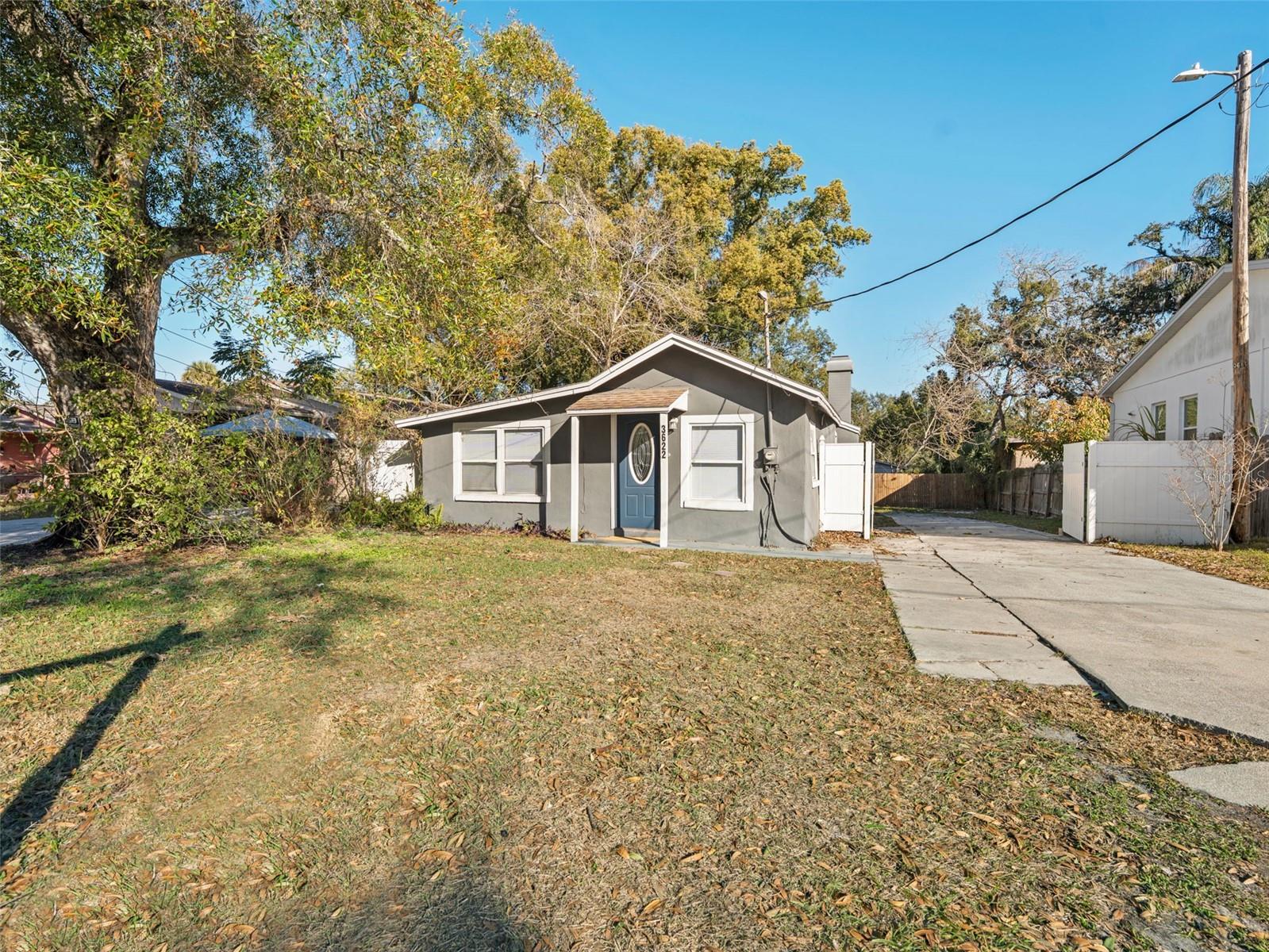 3622 E Mohawk Ave photo 1