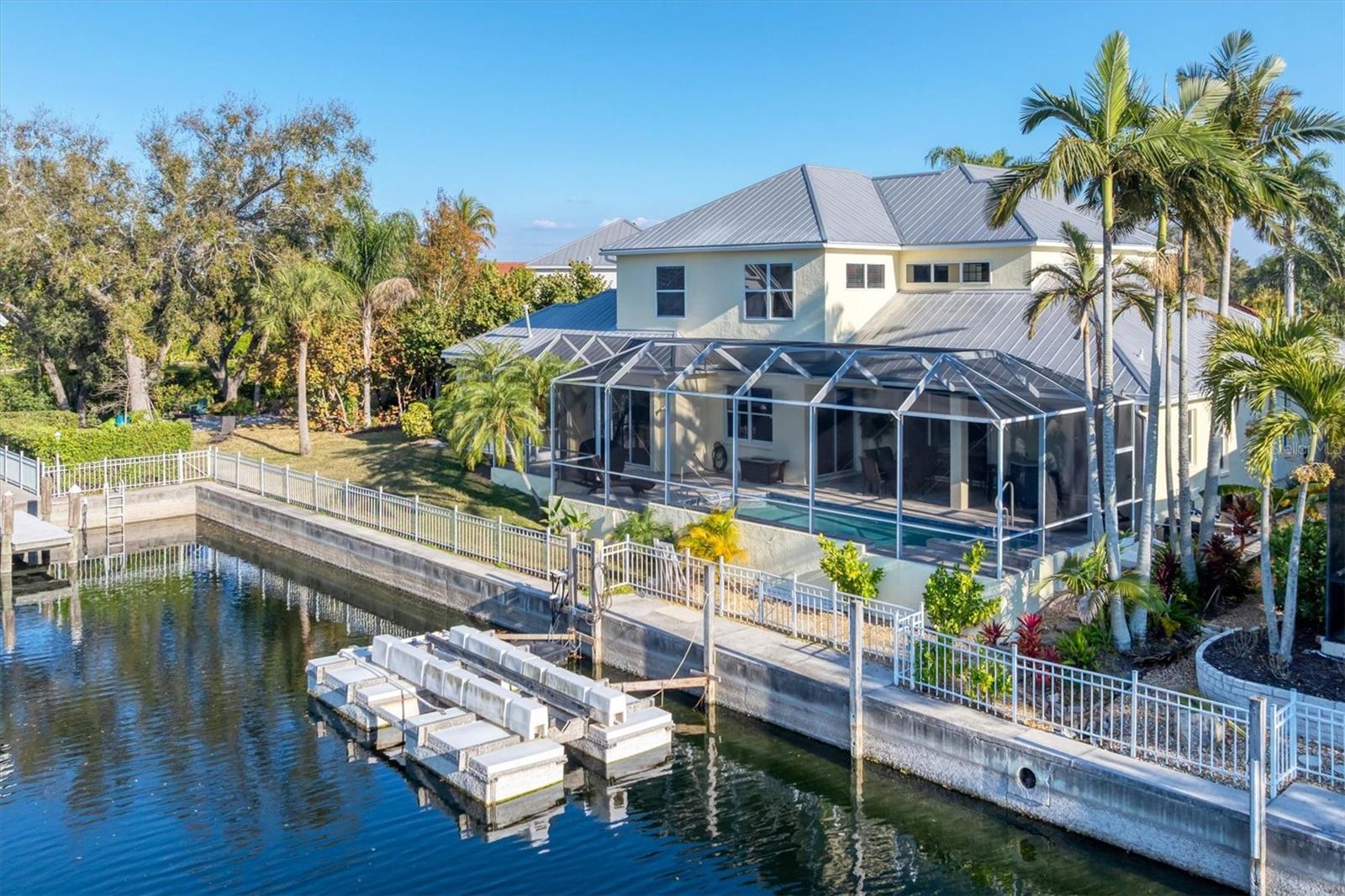 4627 Barracuda Dr