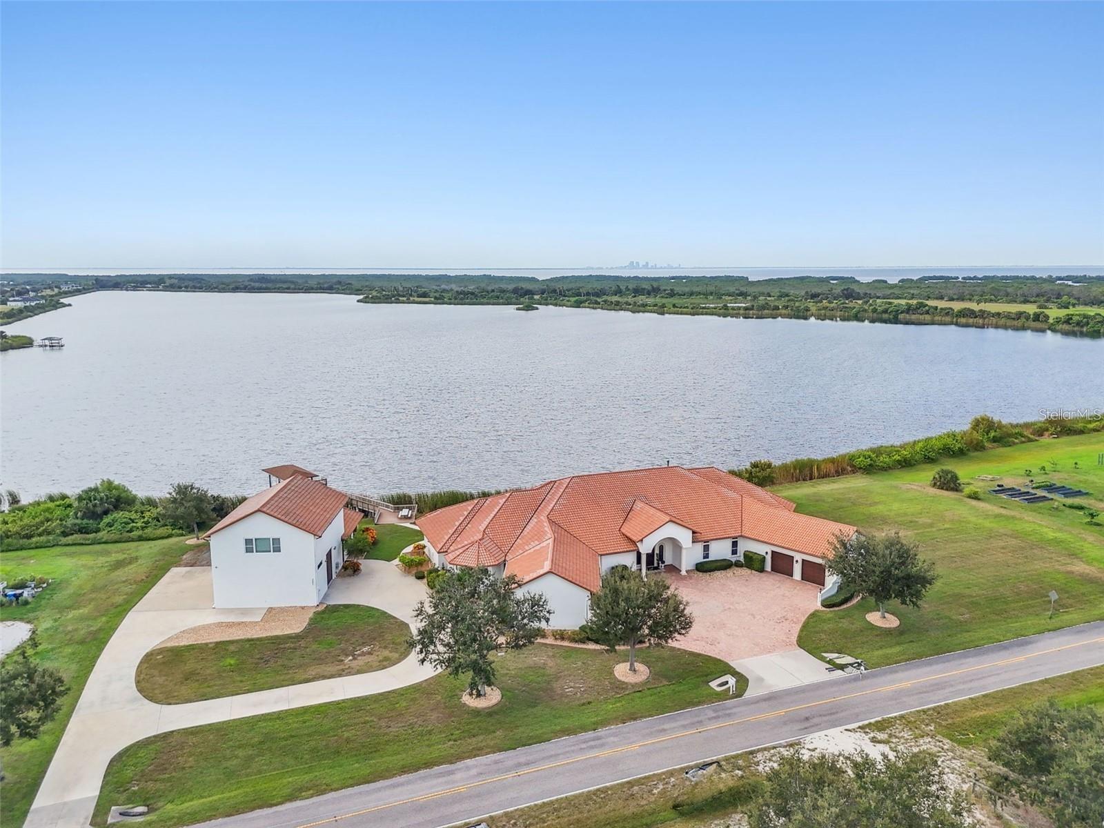 3215 Gulf City Rd