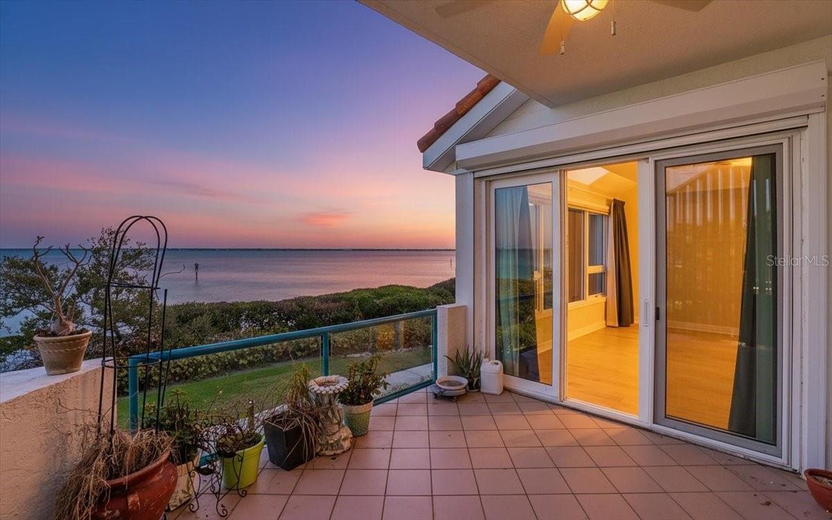 380 Gulf Of Mexico Dr #515 photo 1