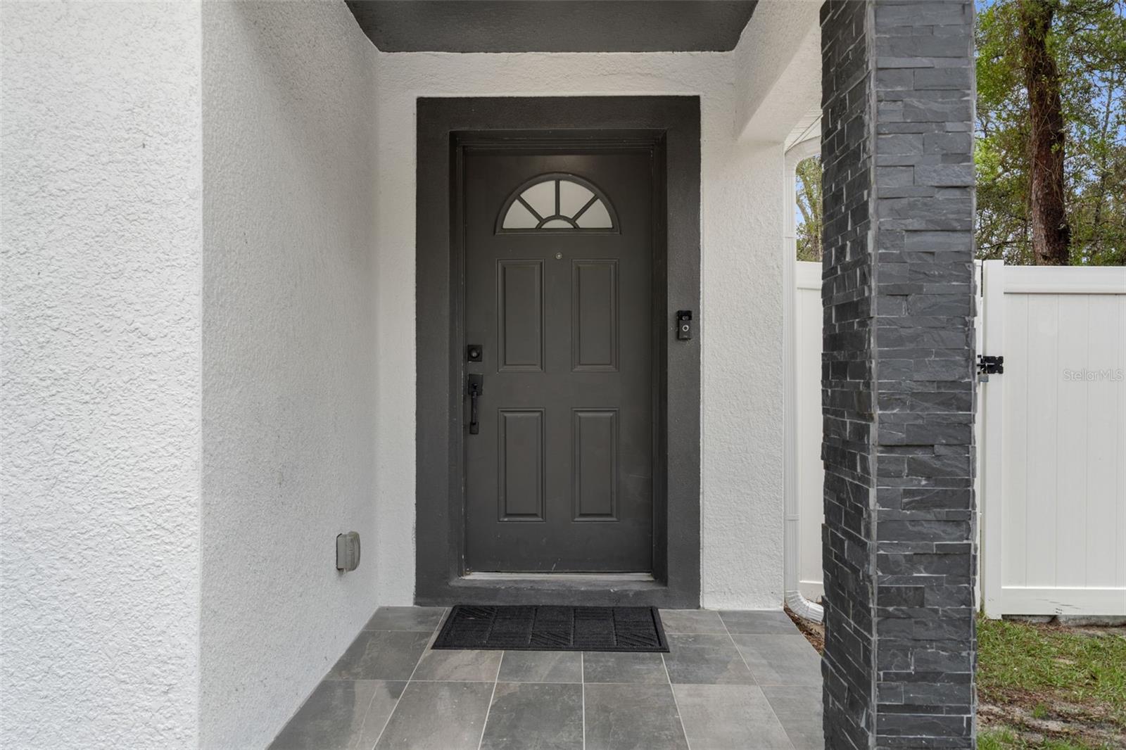 5106 Pacific Ave