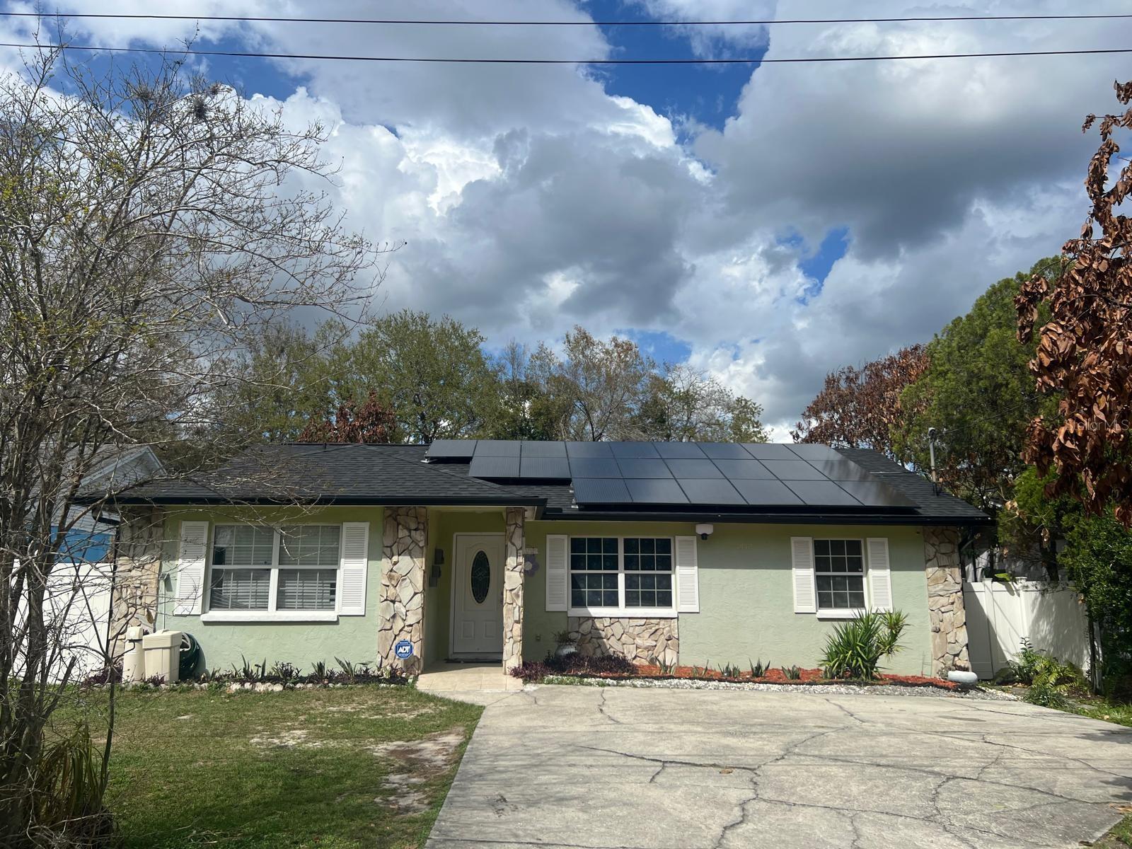 4912 E Serena Dr photo 1