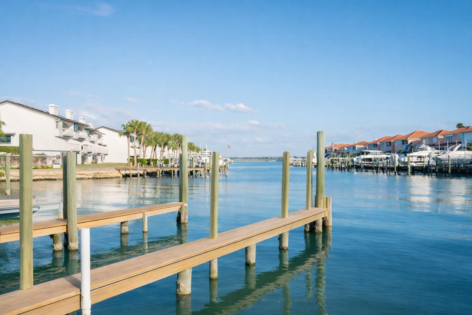 1591 Gulf Blvd #203S photo 1