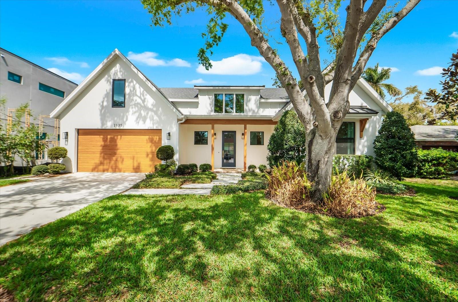 2135 Datura St