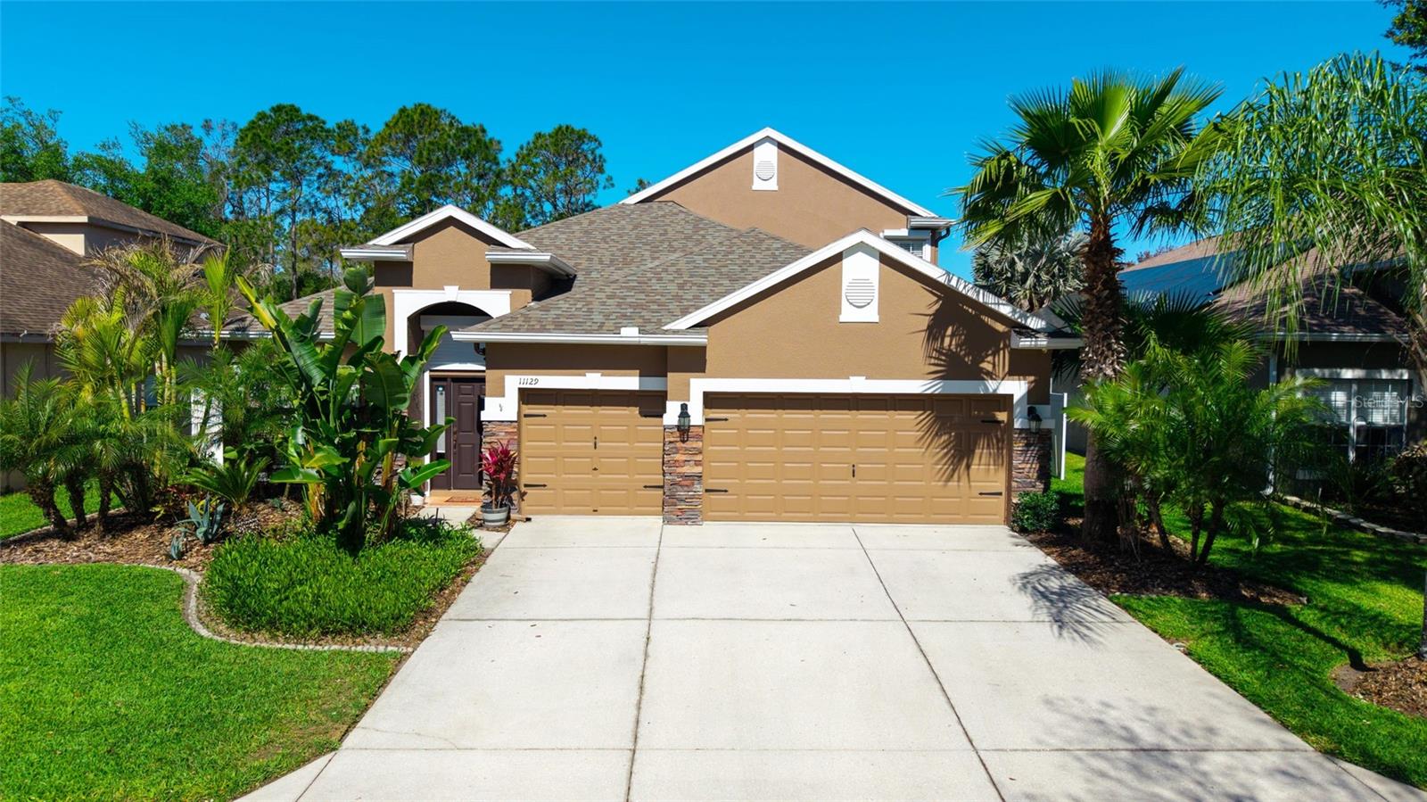 11129 Oyster Bay Cir