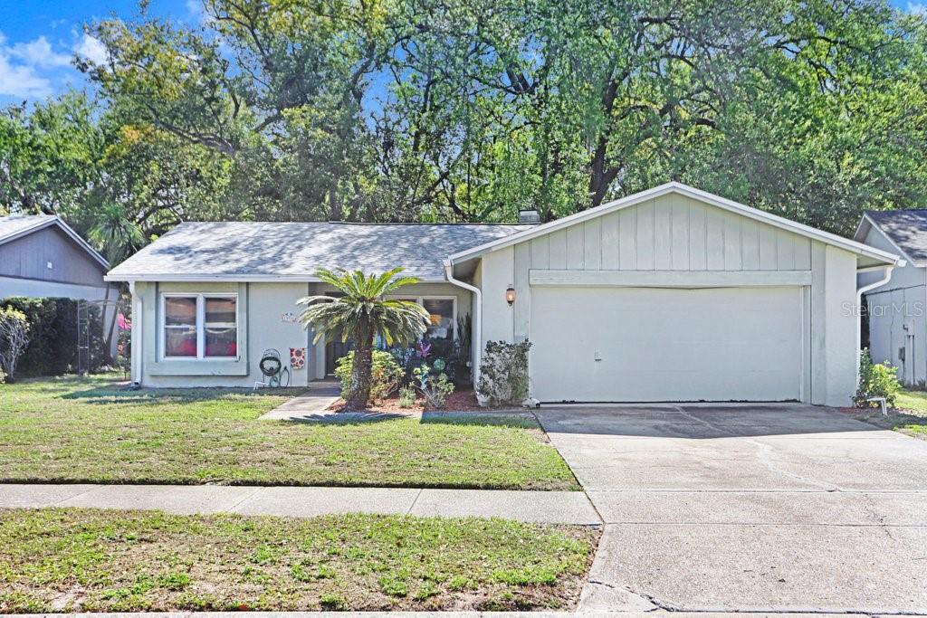 14931 Old Pointe Rd