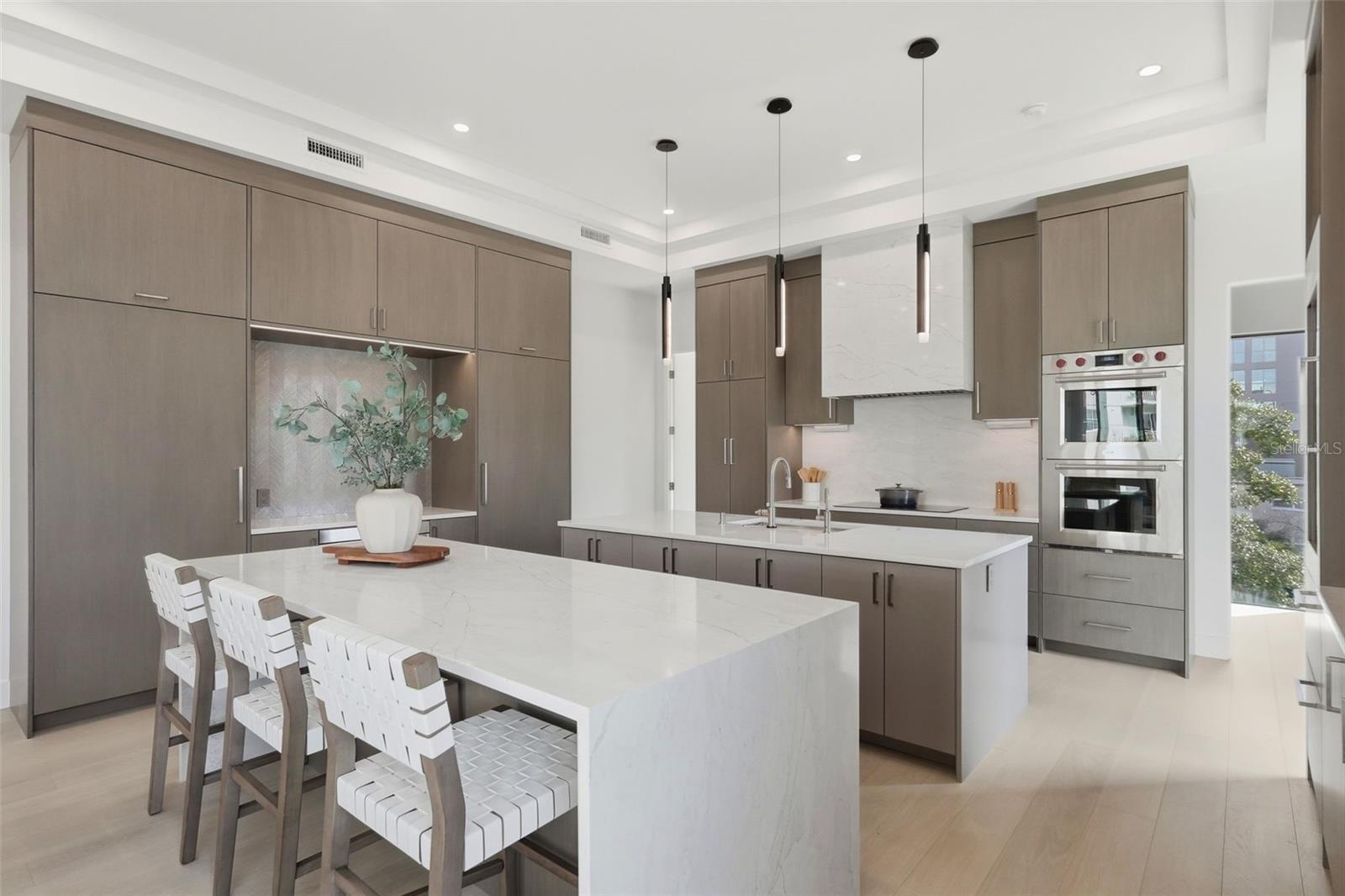 321 2nd St N