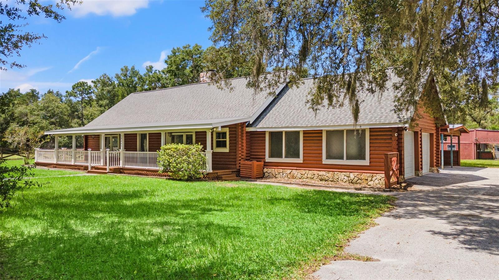 18441 Oaklawn Dr