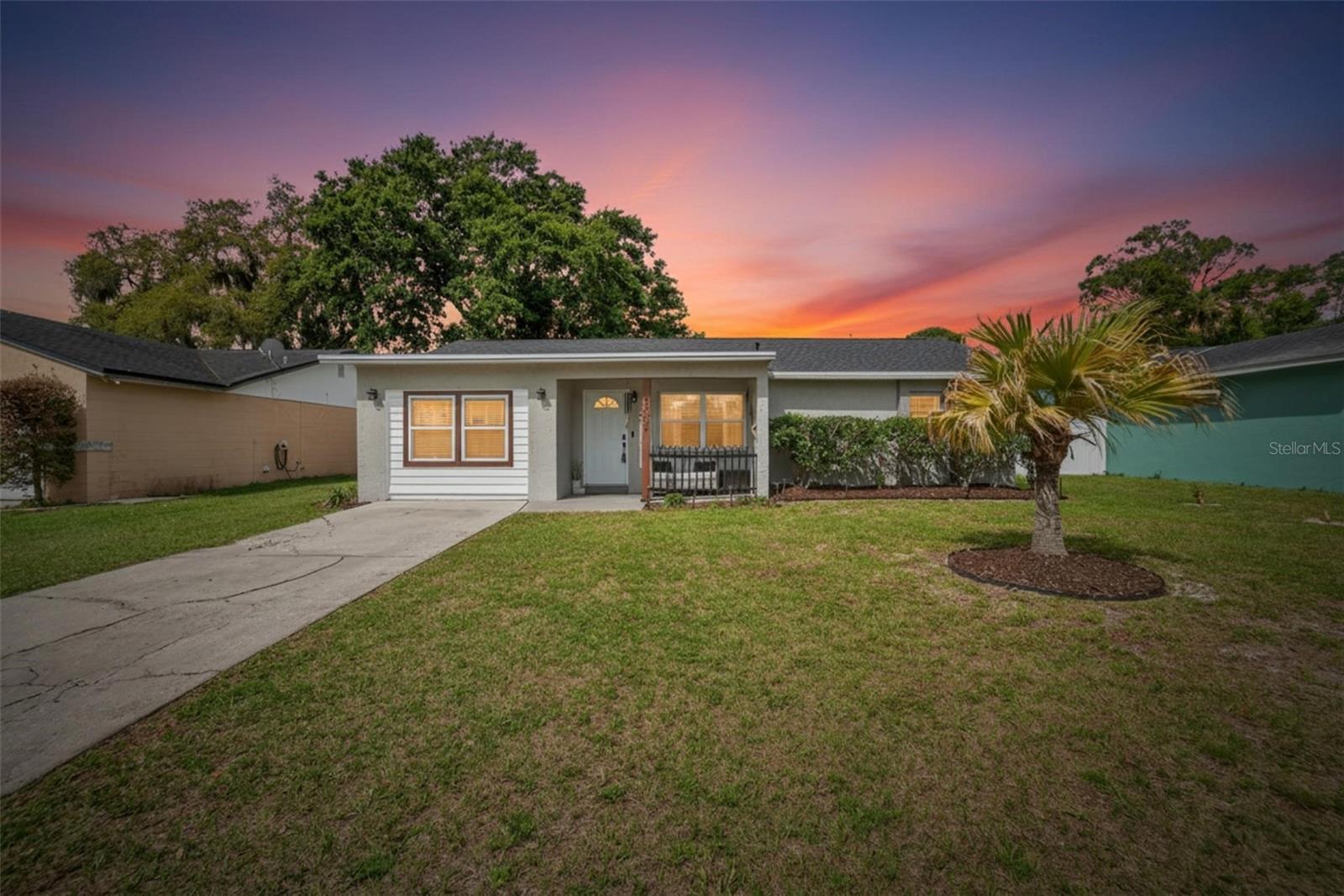 6224 Doe Cir W photo 1