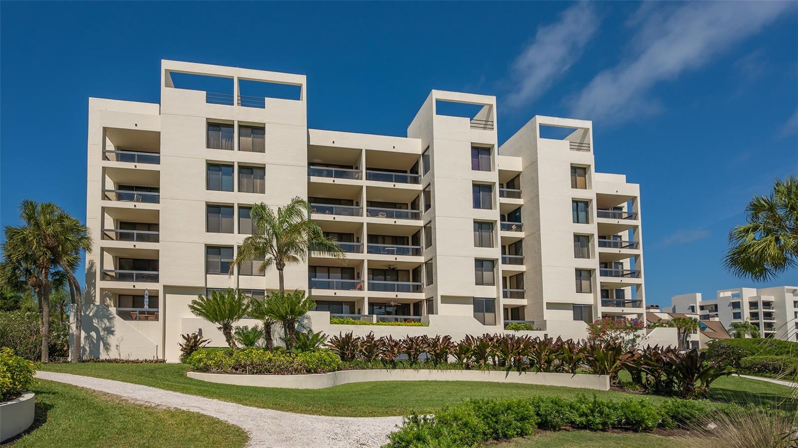 1932 Harbourside Dr #244