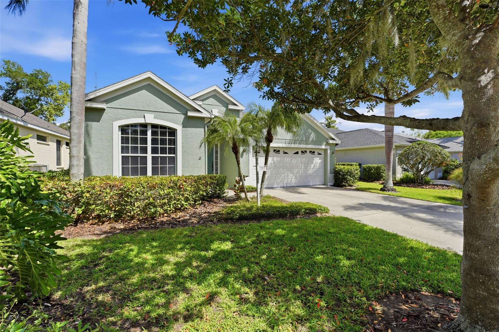 132 Tall Trees CT
