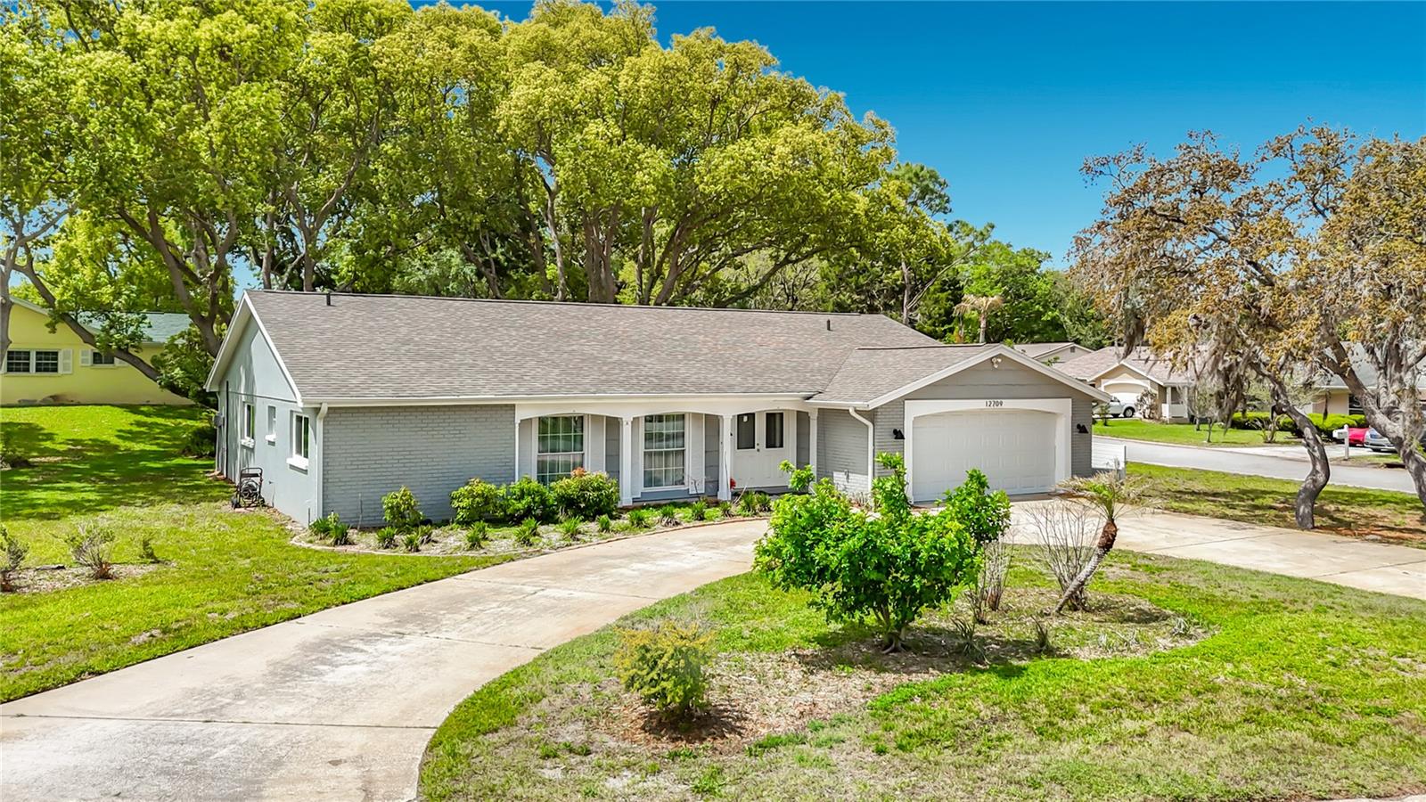 12709 Castleberry CT photo 1
