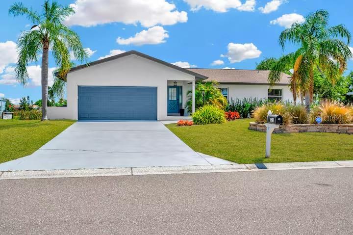 721 Eagle Ln photo 1