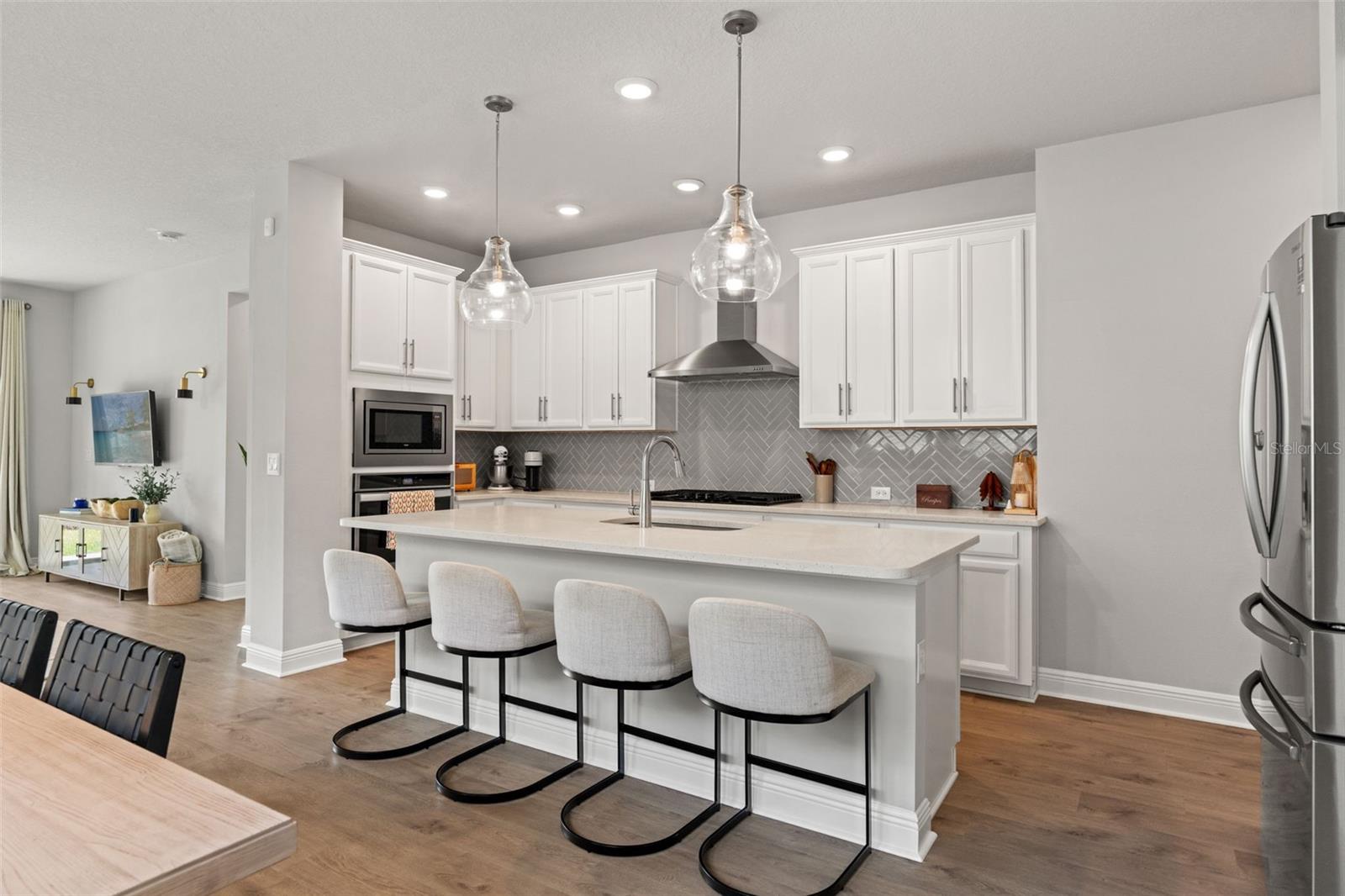 5607 Del Coronado